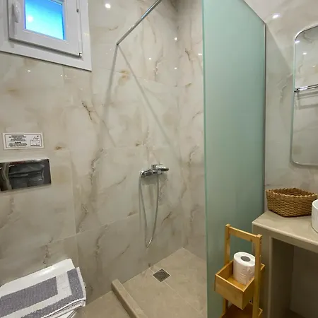 Mamanis Loutra Edipsou (Evia)