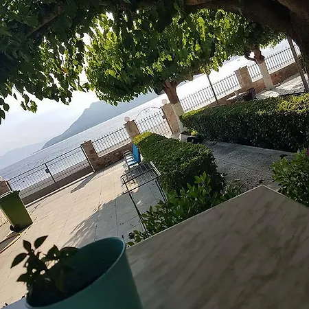 Mamanis Apartment